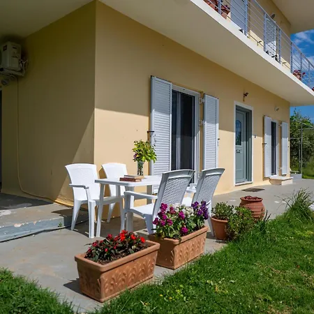 Laki's Place Χράνοι