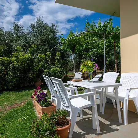 Laki's Place Appartamento *