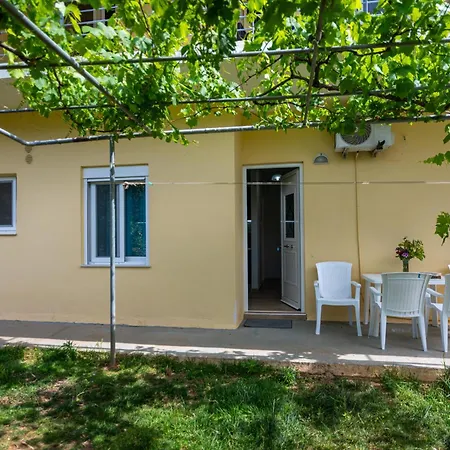 Appartamento Laki's Place