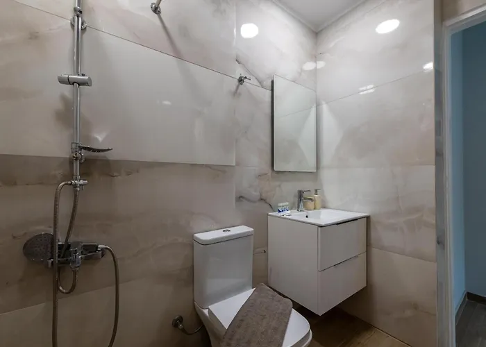 Laki's Place Χράνοι